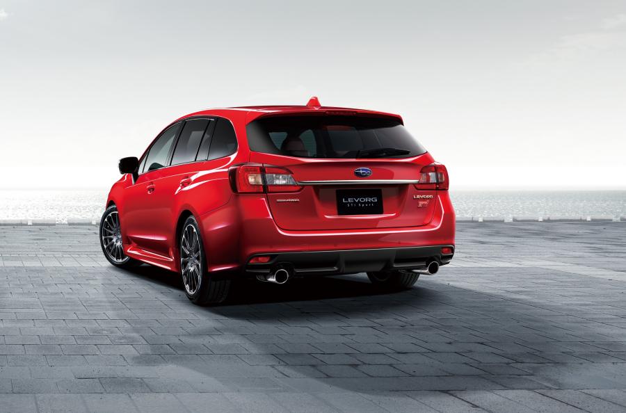  Subaru Levorg STI Sport 2017 года  (фото 6 из 16)